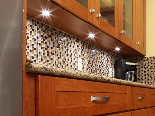 Glass Mosaic Tile Backsplash in Copley, Ohio